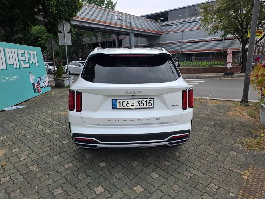 Kia Sorento — фото 6