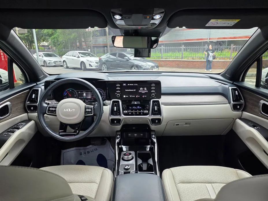 Kia Sorento — фото 4