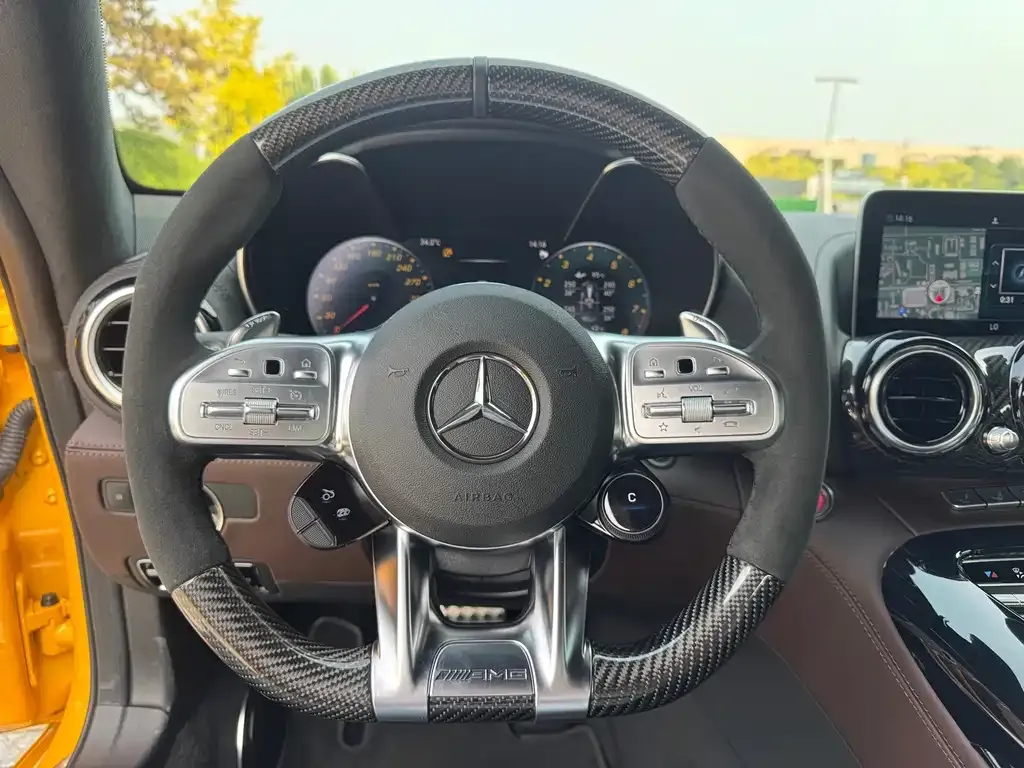 Mercedes-Benz AMG GT — фото 4