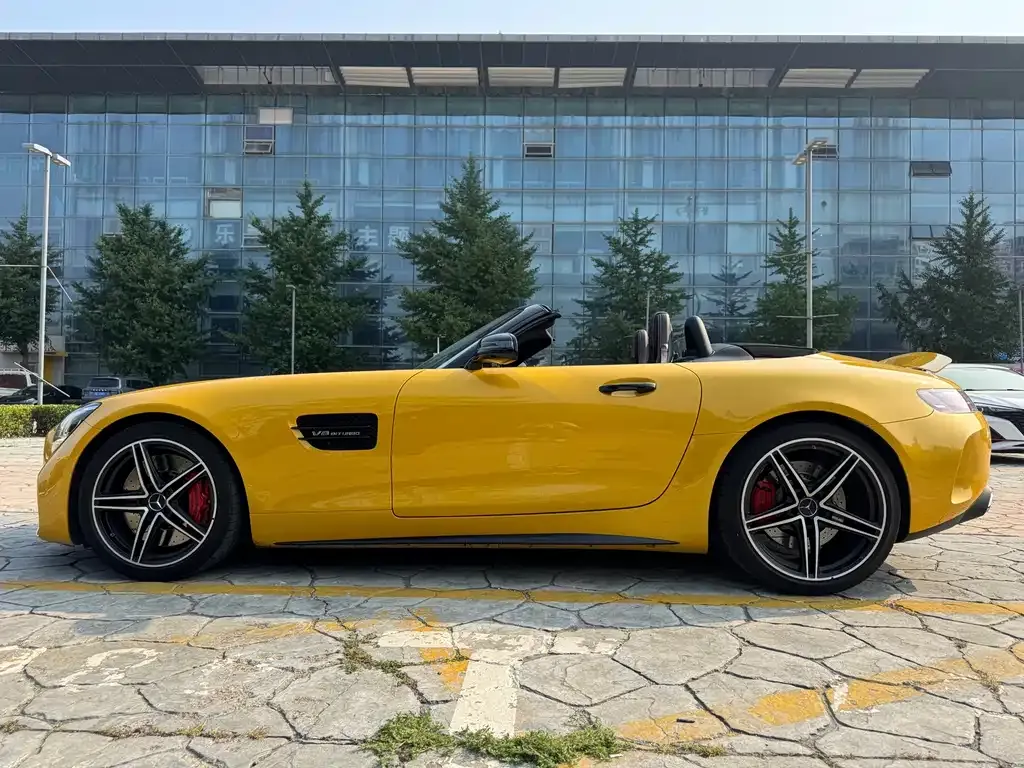 Mercedes-Benz AMG GT — фото 10