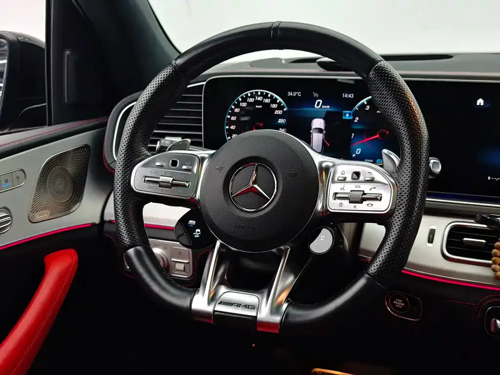 Mercedes-Benz GLE AMG — фото 6