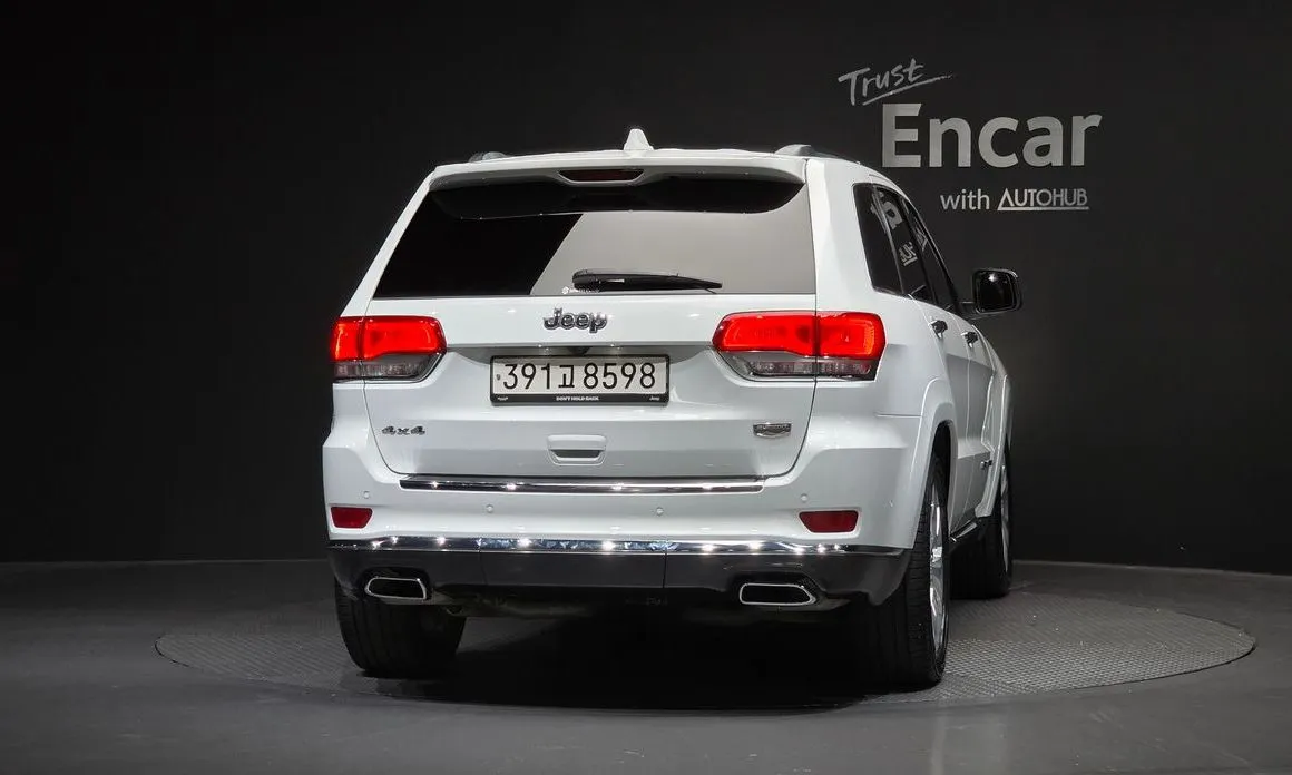 Jeep Cherokee — фото 6