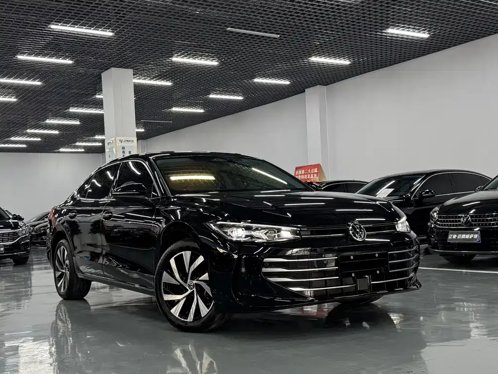Volkswagen Passat — фото 4