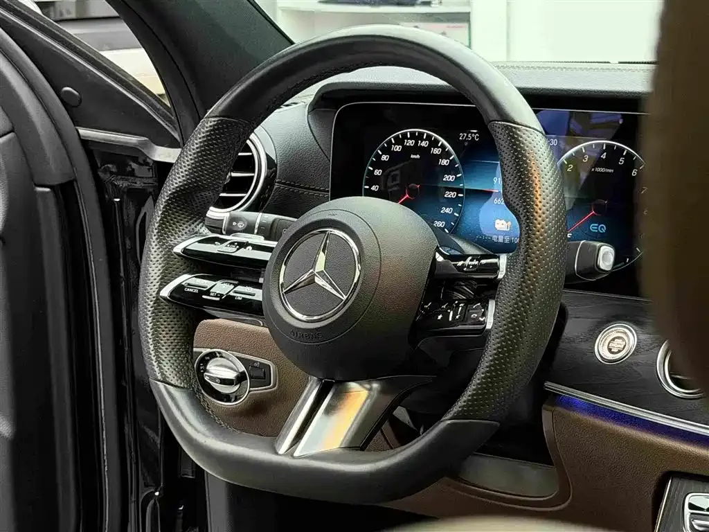 Mercedes-Benz E-Class New Energy — фото 4