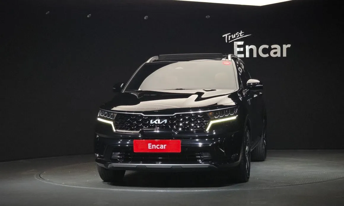 Kia Sorento — фото 5