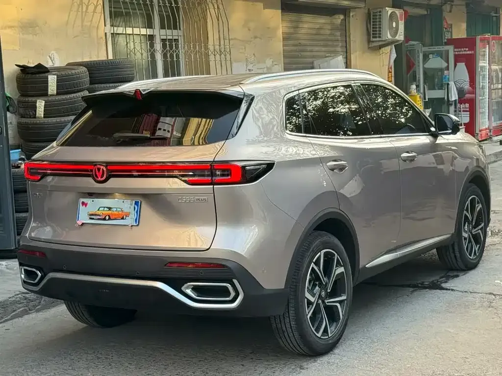Changan CS55PLUS — фото 4