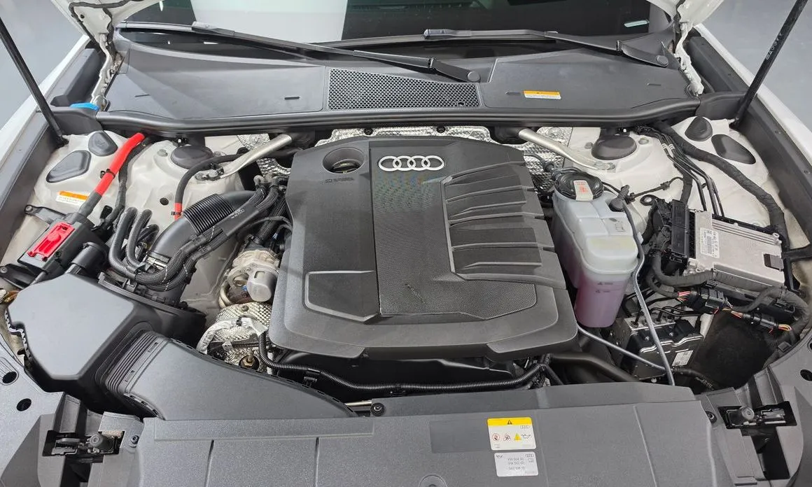 Audi A6 — фото 8