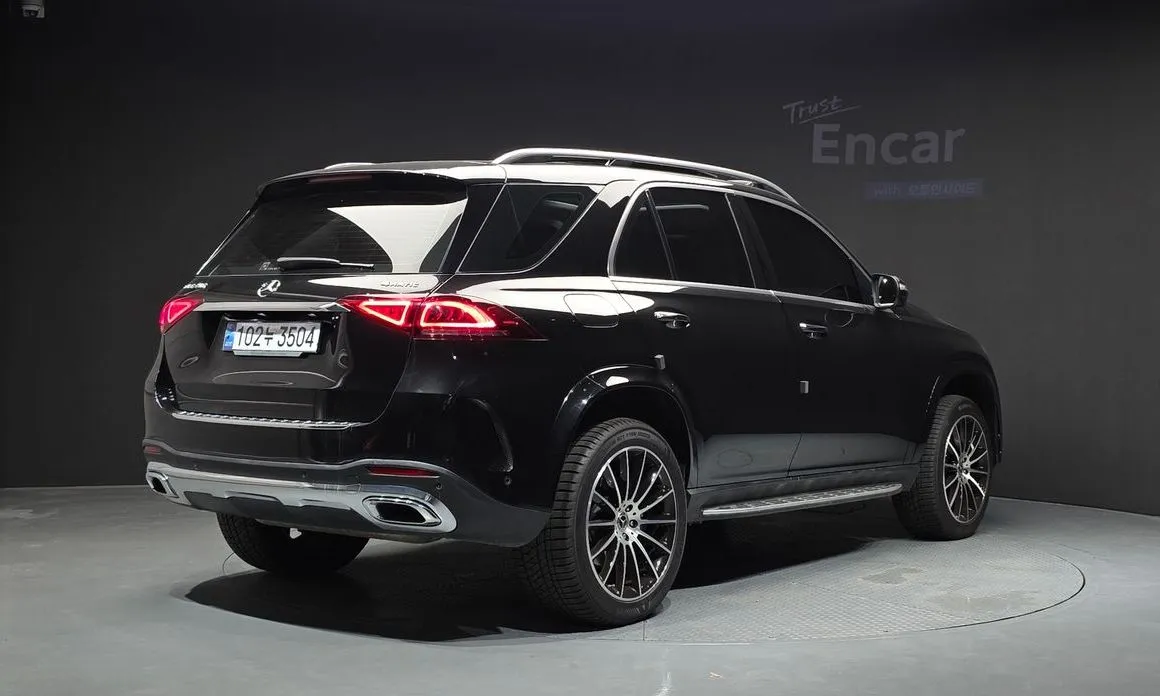 Mercedes-Benz GLE-Class — фото 5