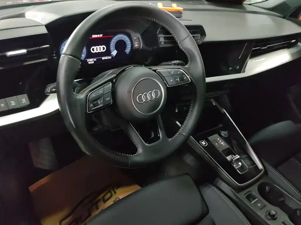 Audi A3 — фото 2