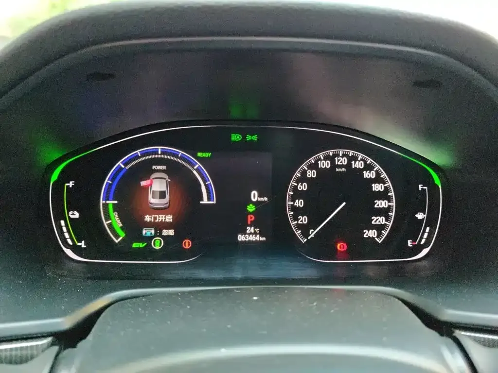 Honda Accord — фото 6