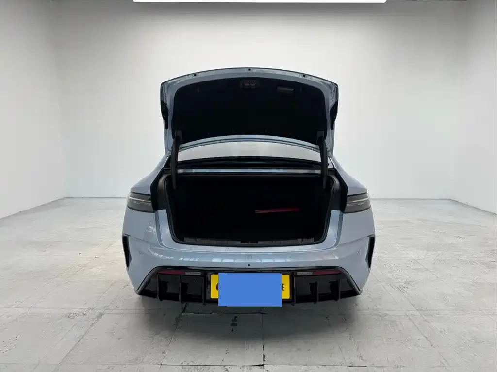 BYD Seal — фото 7