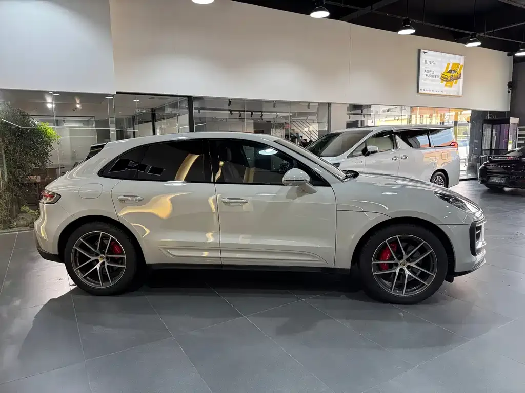 Porsche Macan — фото 2