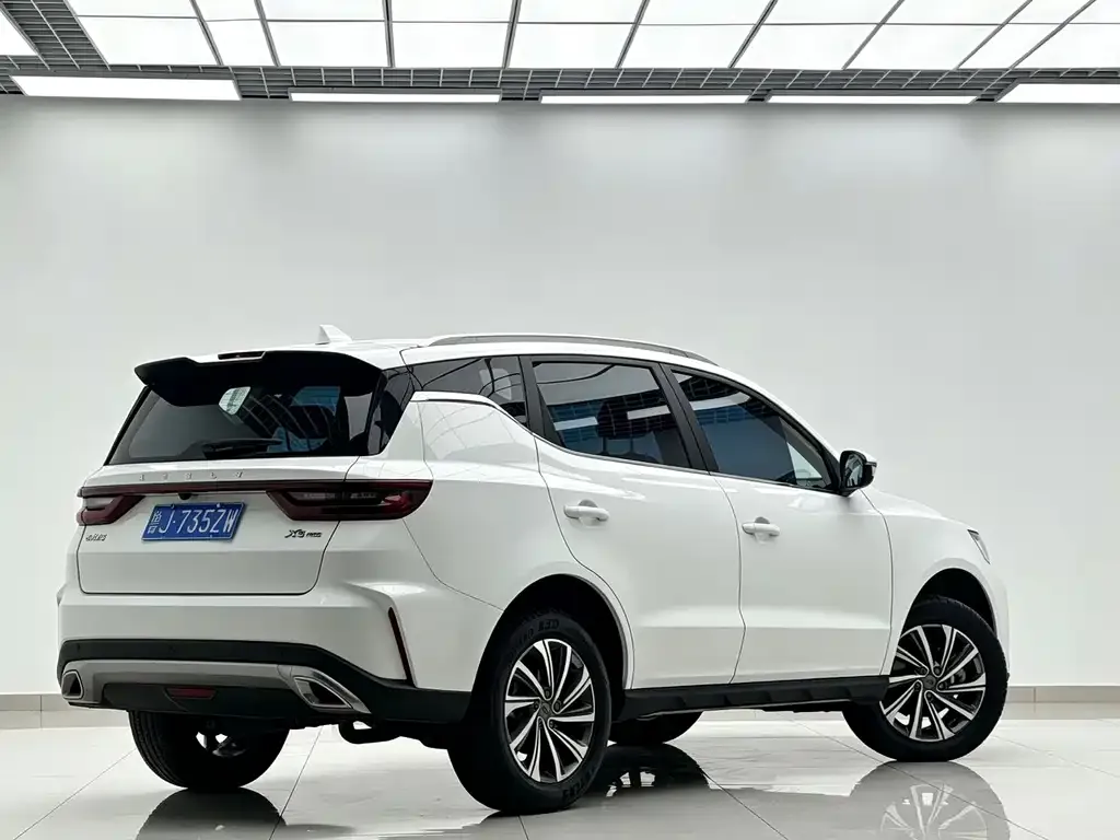 Geely Vision X6 — фото 7