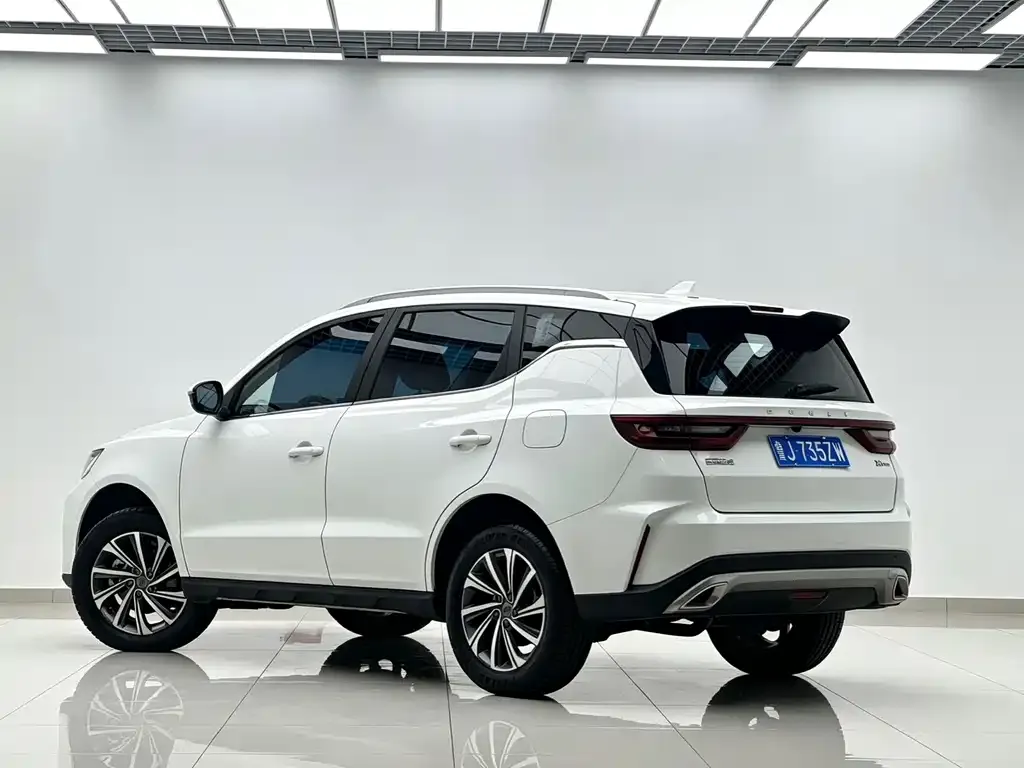 Geely Vision X6 — фото 6