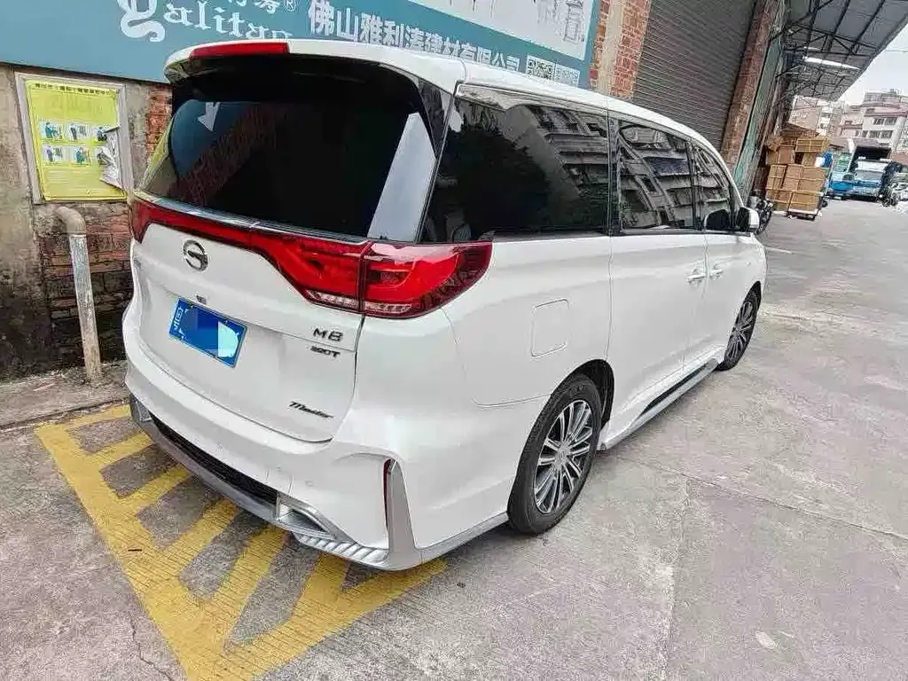 GAC Motor Trumpchi M8 — фото 3