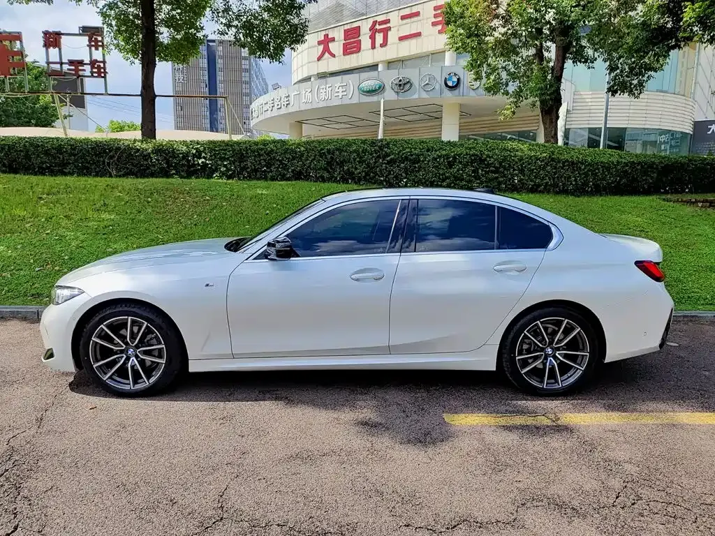 BMW 3 Series — фото 10