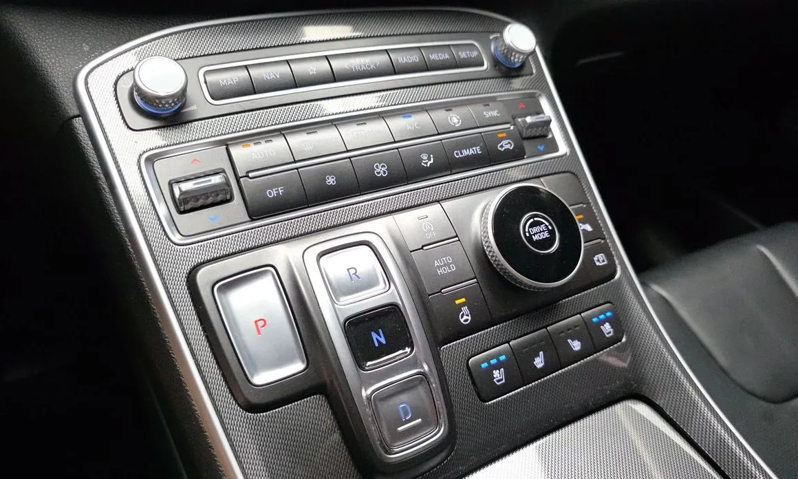 Hyundai Santafe — фото 9
