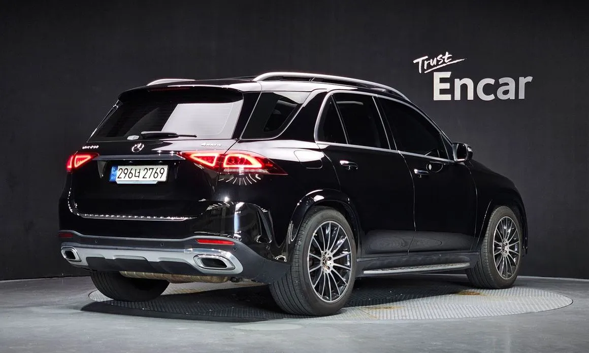 Mercedes-Benz GLE-Class — фото 8