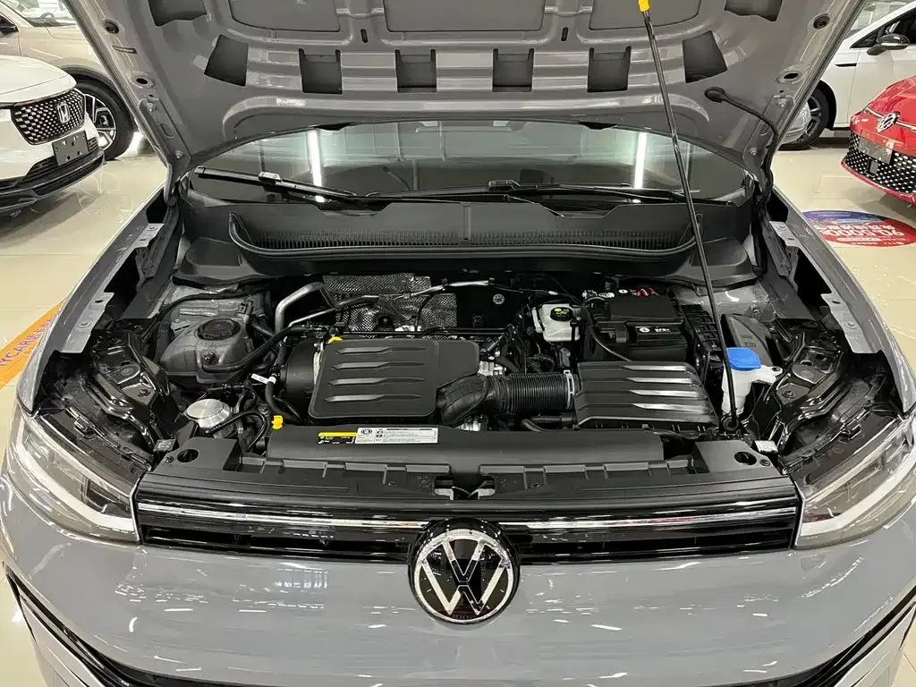 Volkswagen Tharu — фото 9