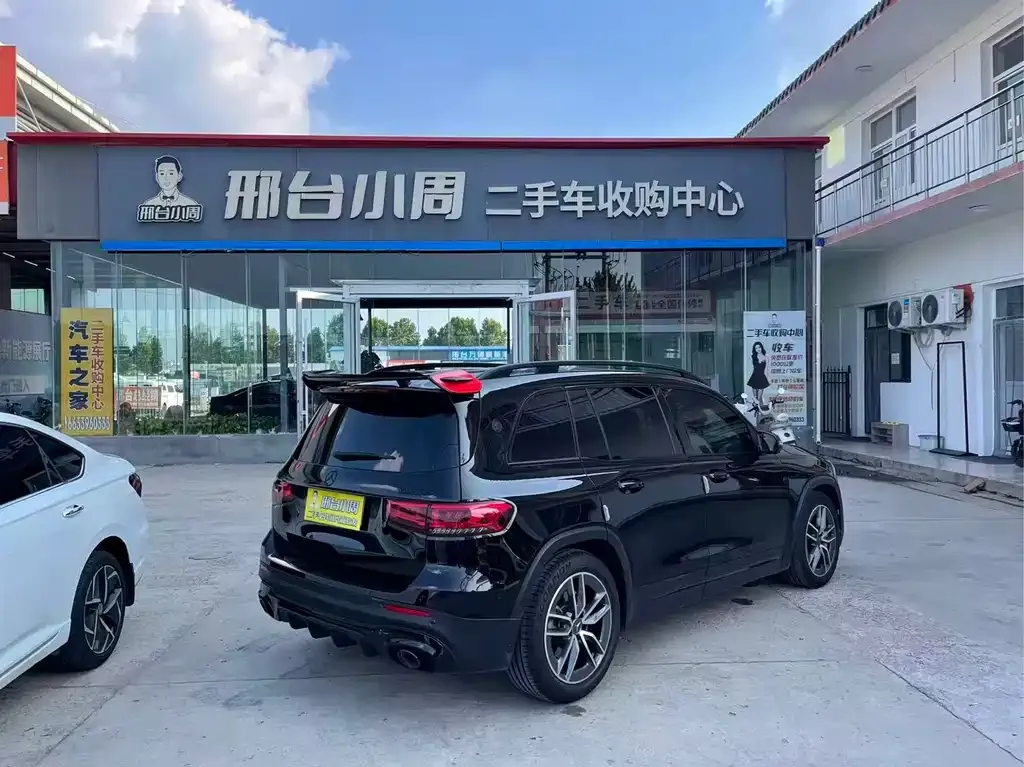 Mercedes-Benz GLB AMG — фото 4