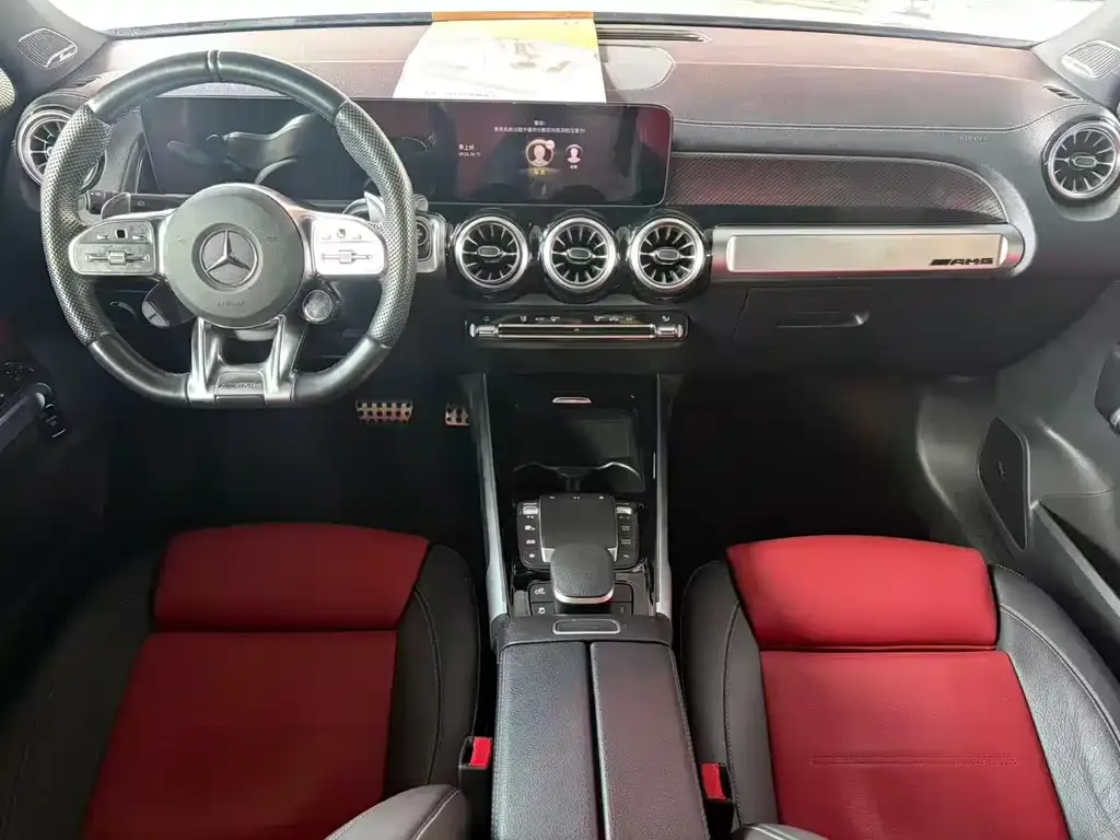Mercedes-Benz GLB AMG — фото 8