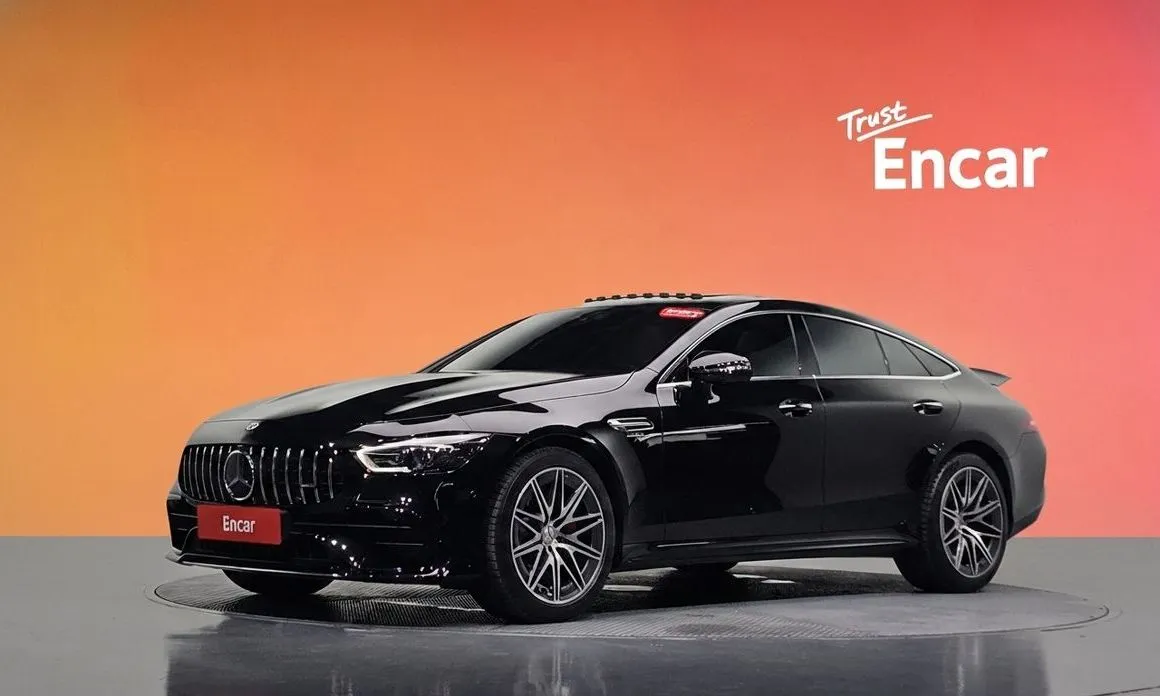 Mercedes-Benz AMG GT — фото 1