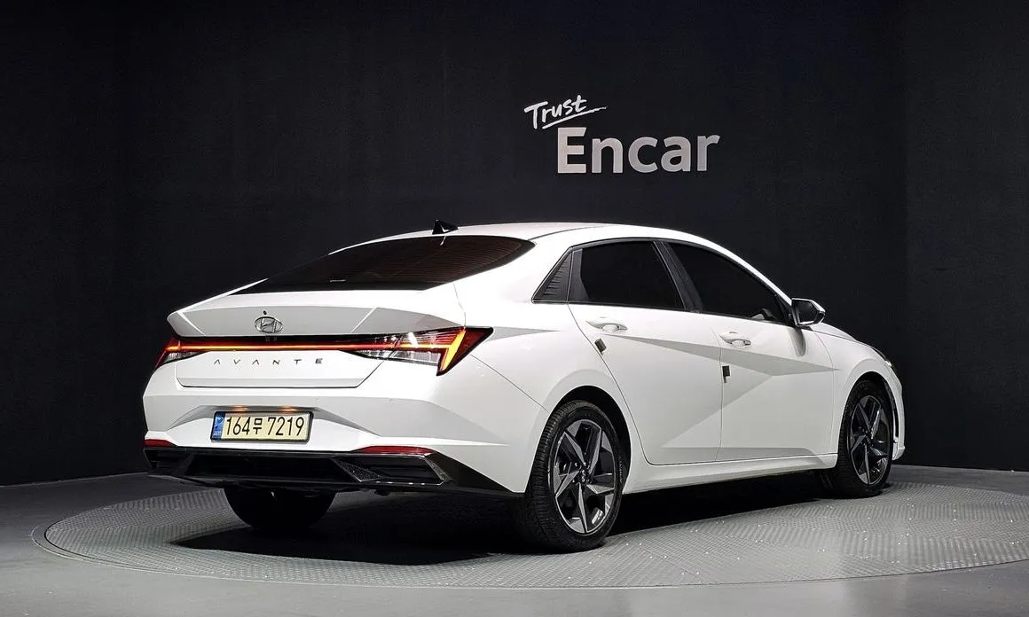Hyundai AVANTE — фото 7