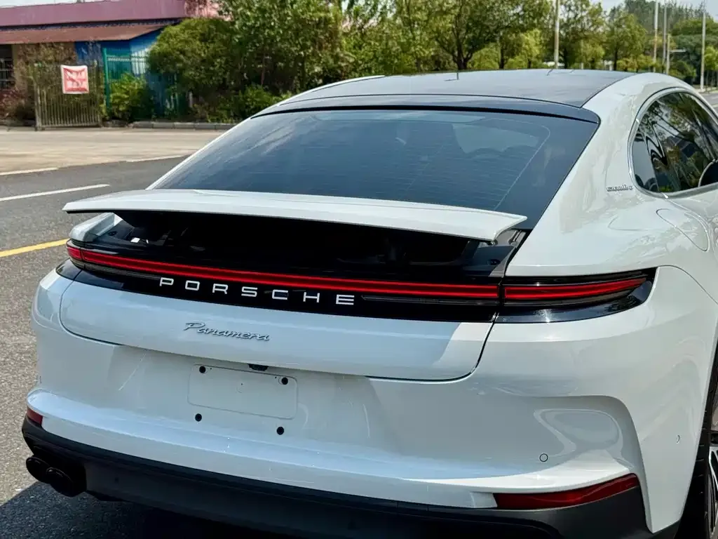 Porsche Panamera — фото 2