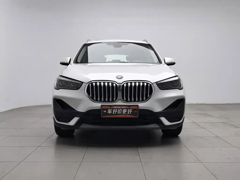 BMW X1 — фото 10