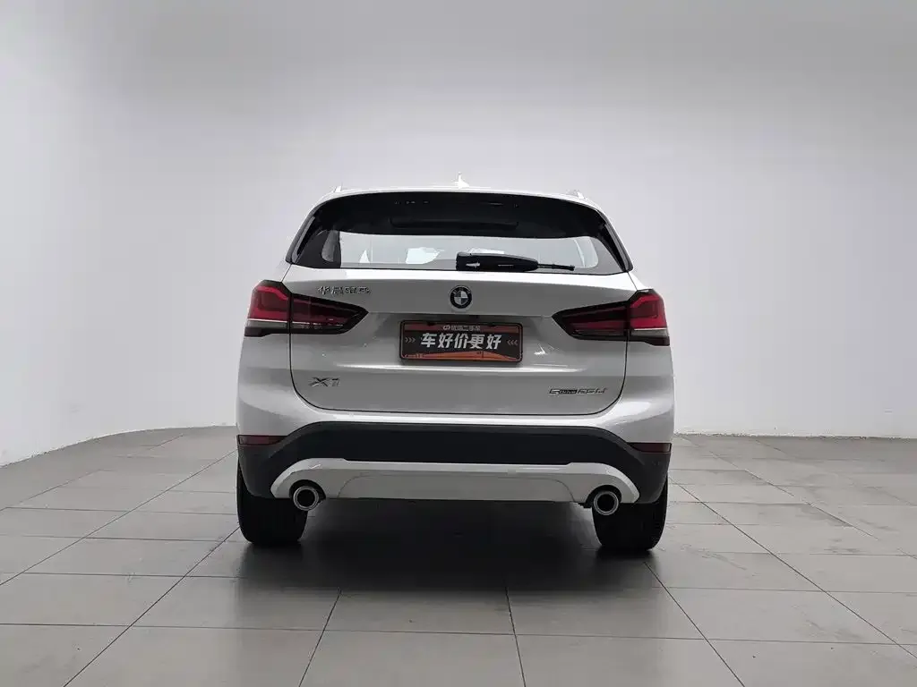 BMW X1 — фото 2