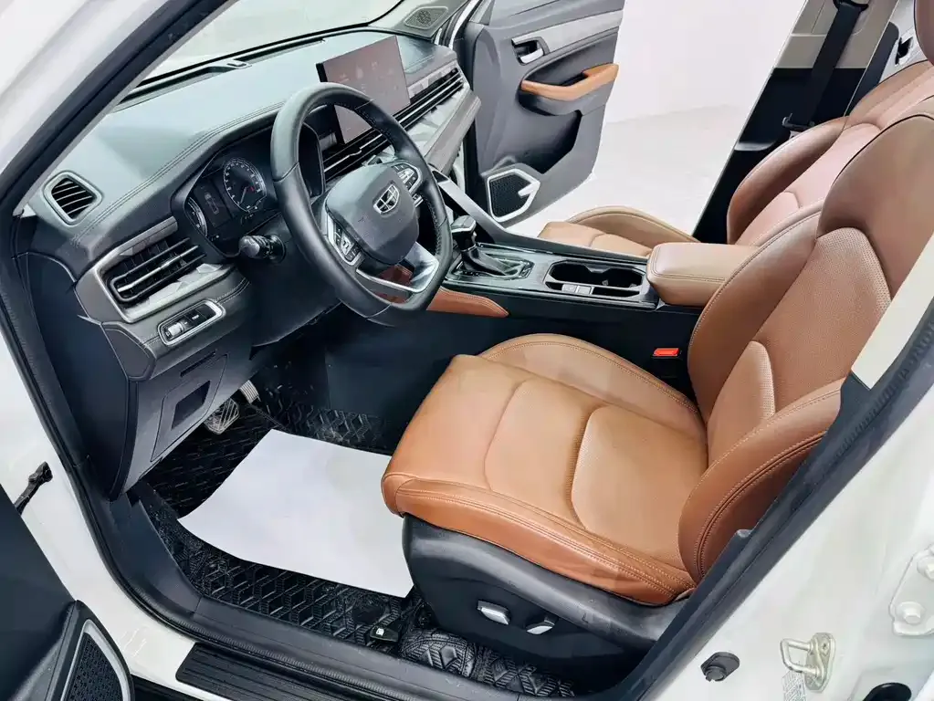 Geely Vision X6 — фото 3