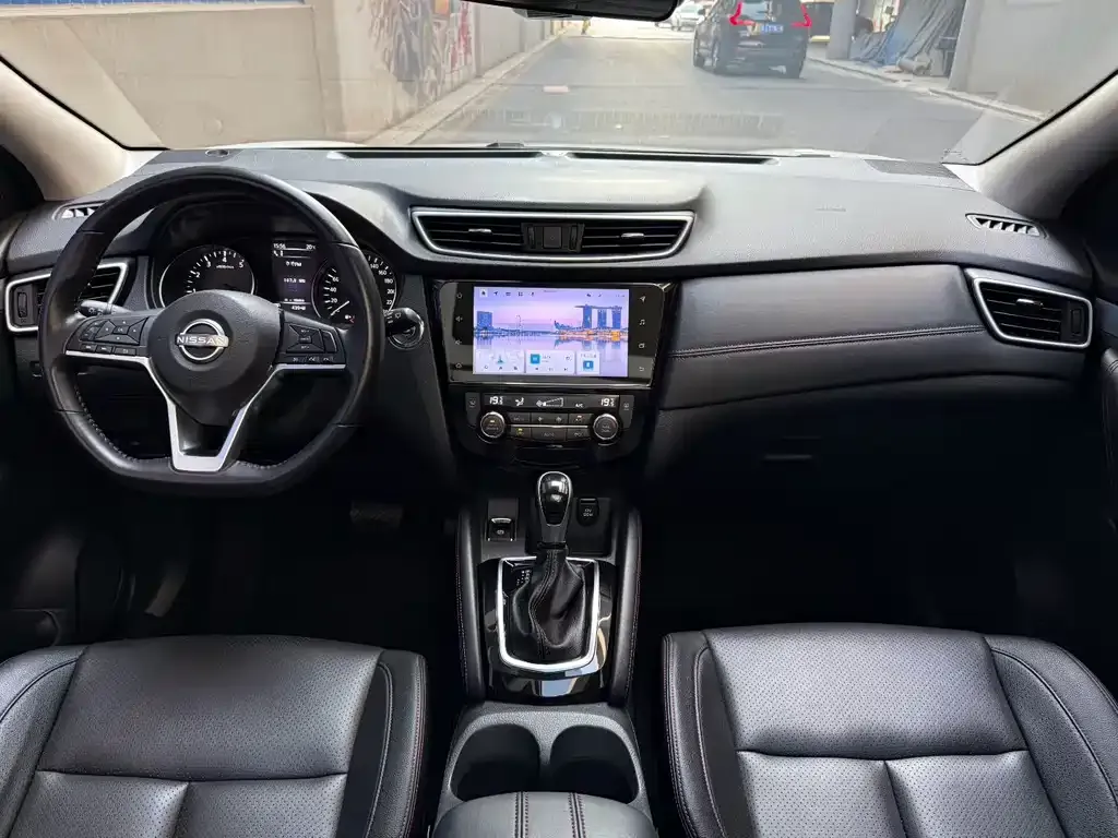 Nissan Qashqai — фото 6