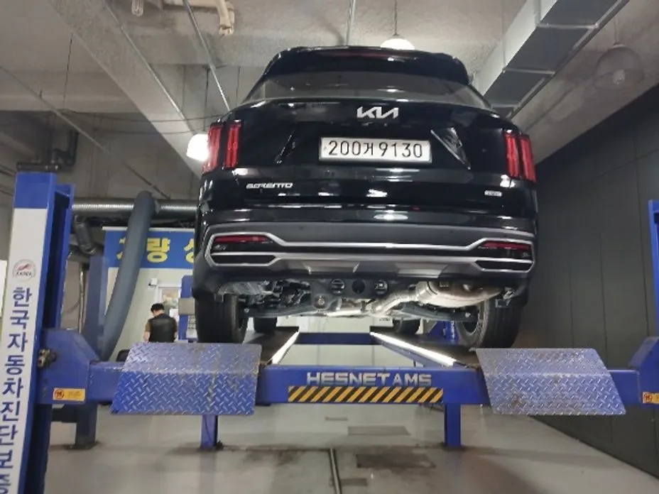 Kia Sorento — фото 3