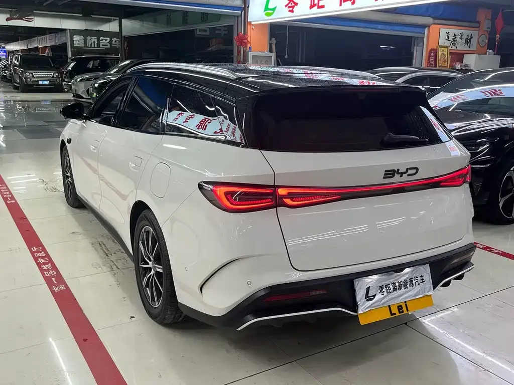 BYD Seal 06 DM-i Touring — фото 5