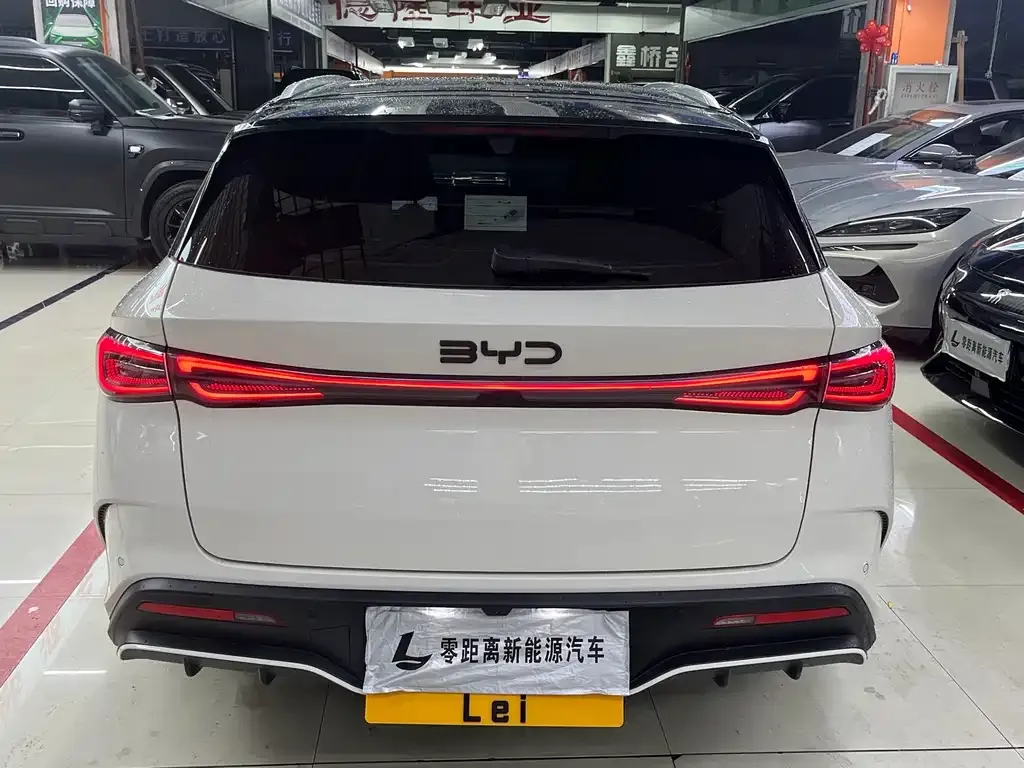BYD Seal 06 DM-i Touring — фото 10