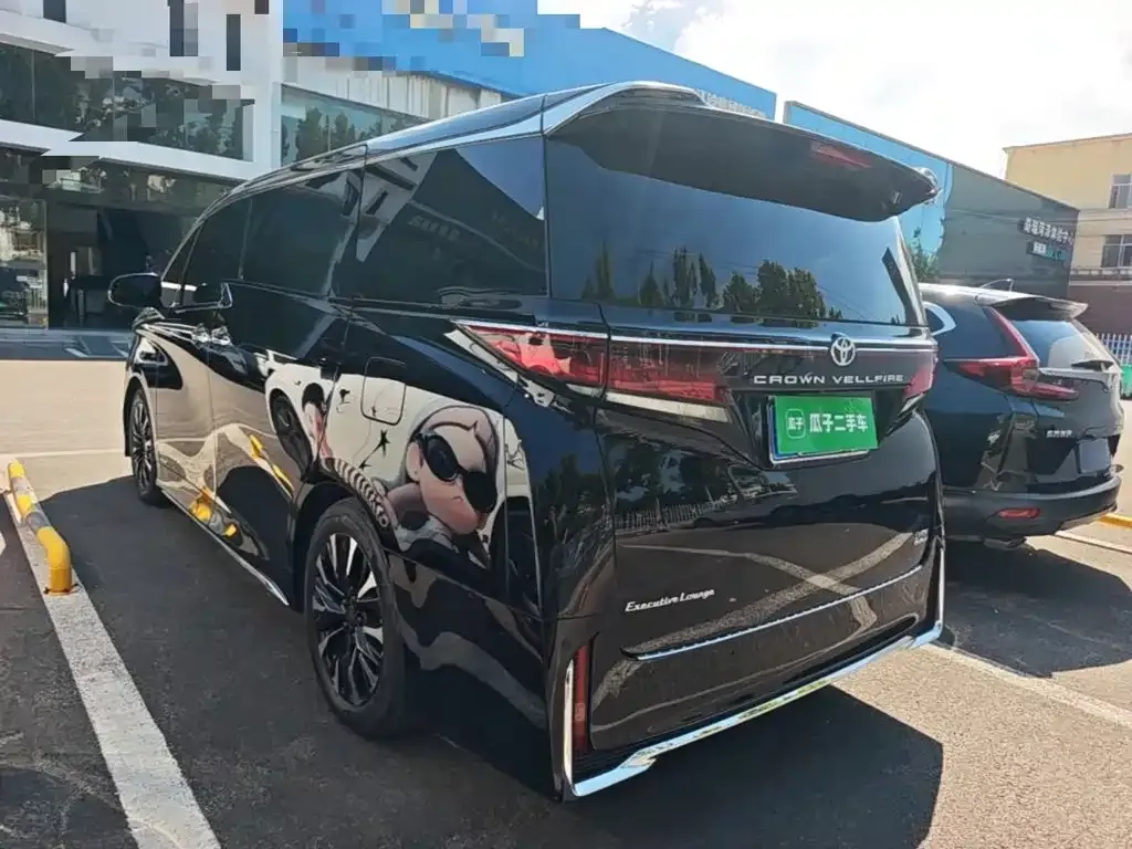 Toyota Vellfire — фото 4