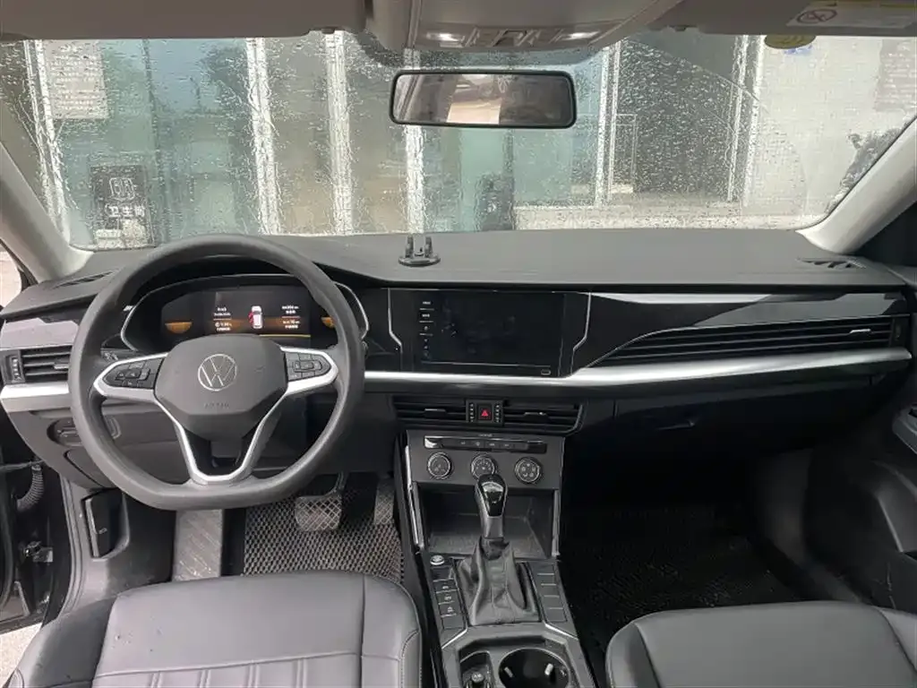 Volkswagen Passat — фото 5