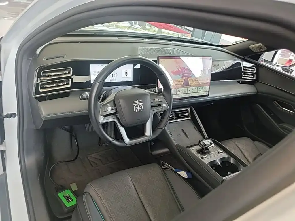 BYD Qin L — фото 3