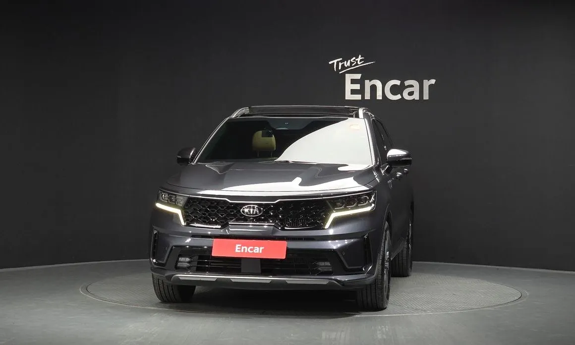 Kia Sorento — фото 5