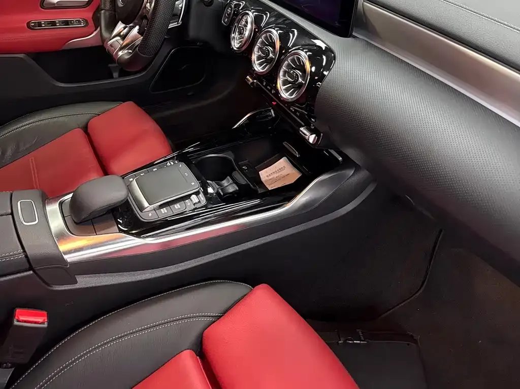 Mercedes-Benz A-Class AMG (Import) — фото 9