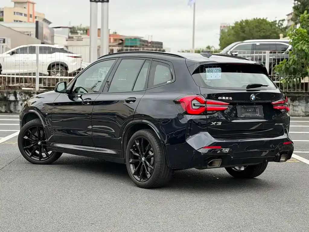 BMW X3 — фото 7