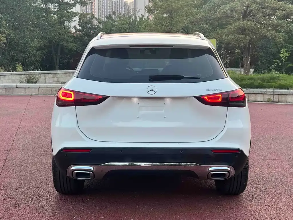 Mercedes-Benz GLA — фото 7