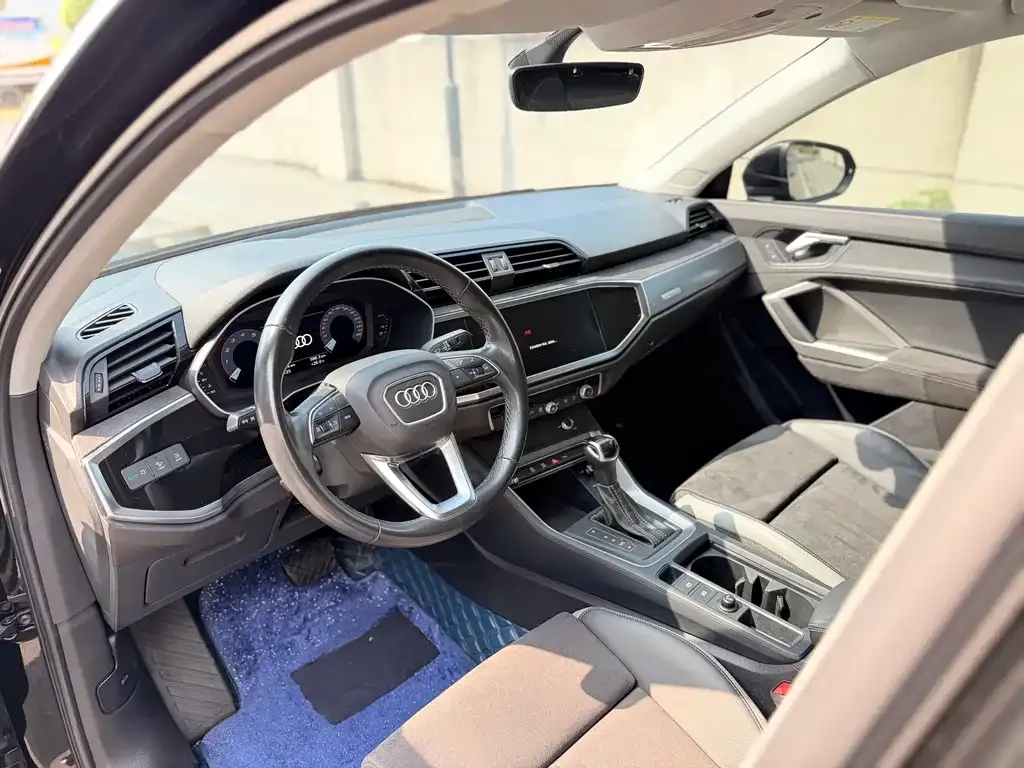 Audi Q3 — фото 2