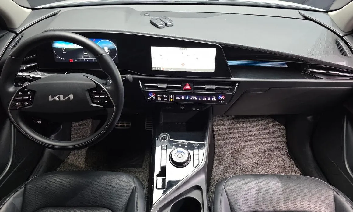 Kia Niro — фото 10
