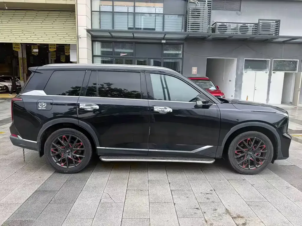 GAC Motor Trumpchi GS8 — фото 2