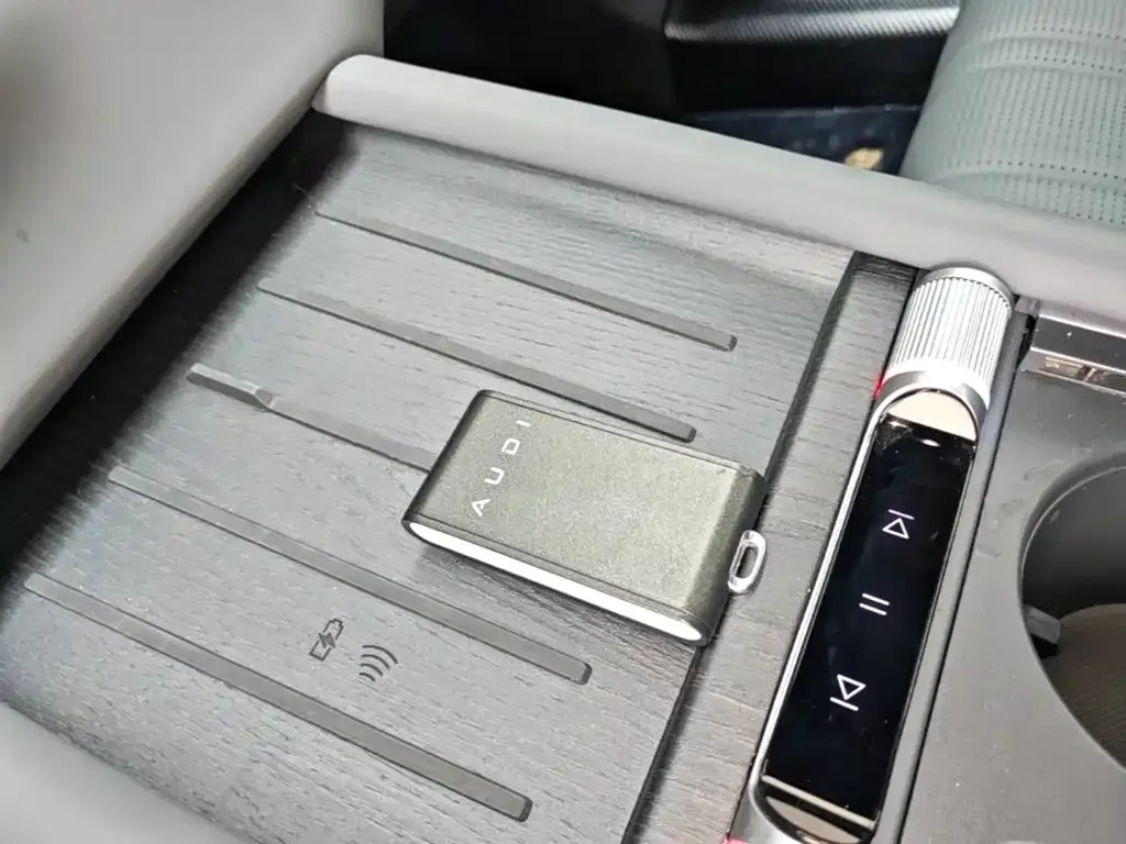 Audi E5 Sportback — фото 3