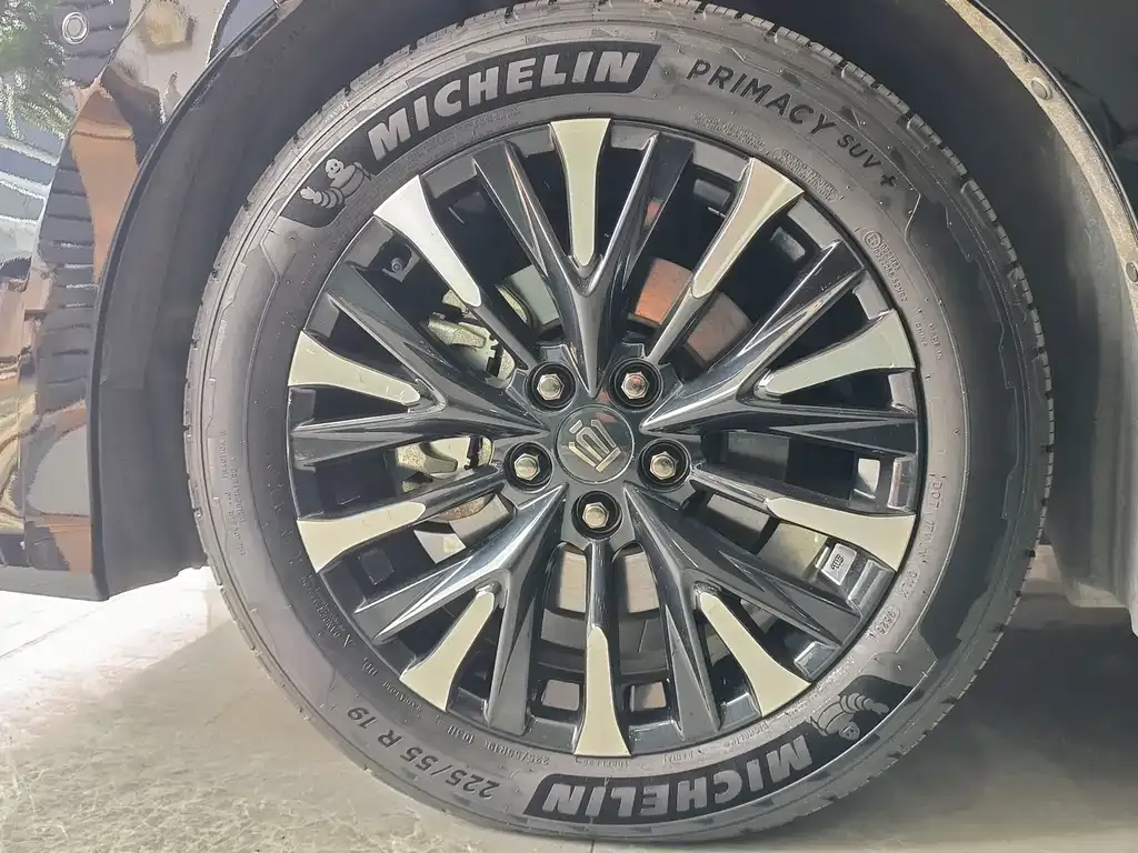Toyota Vellfire — фото 5