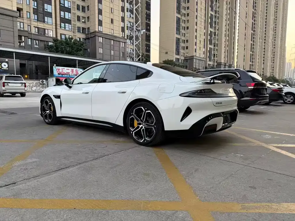 Xiaomi SU7 — фото 7