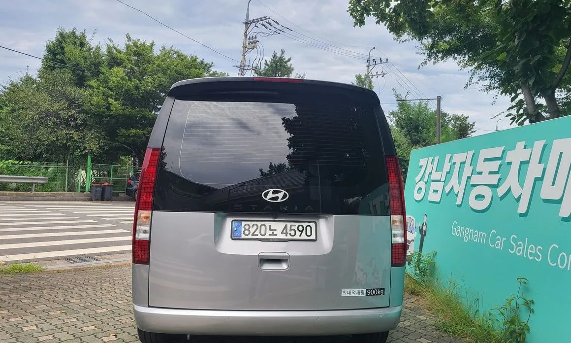 Hyundai Staria — фото 10