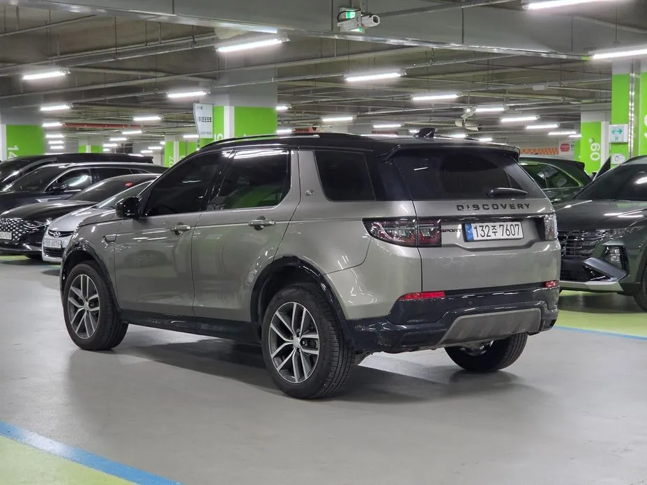 Land Rover Discovery Sport — фото 2